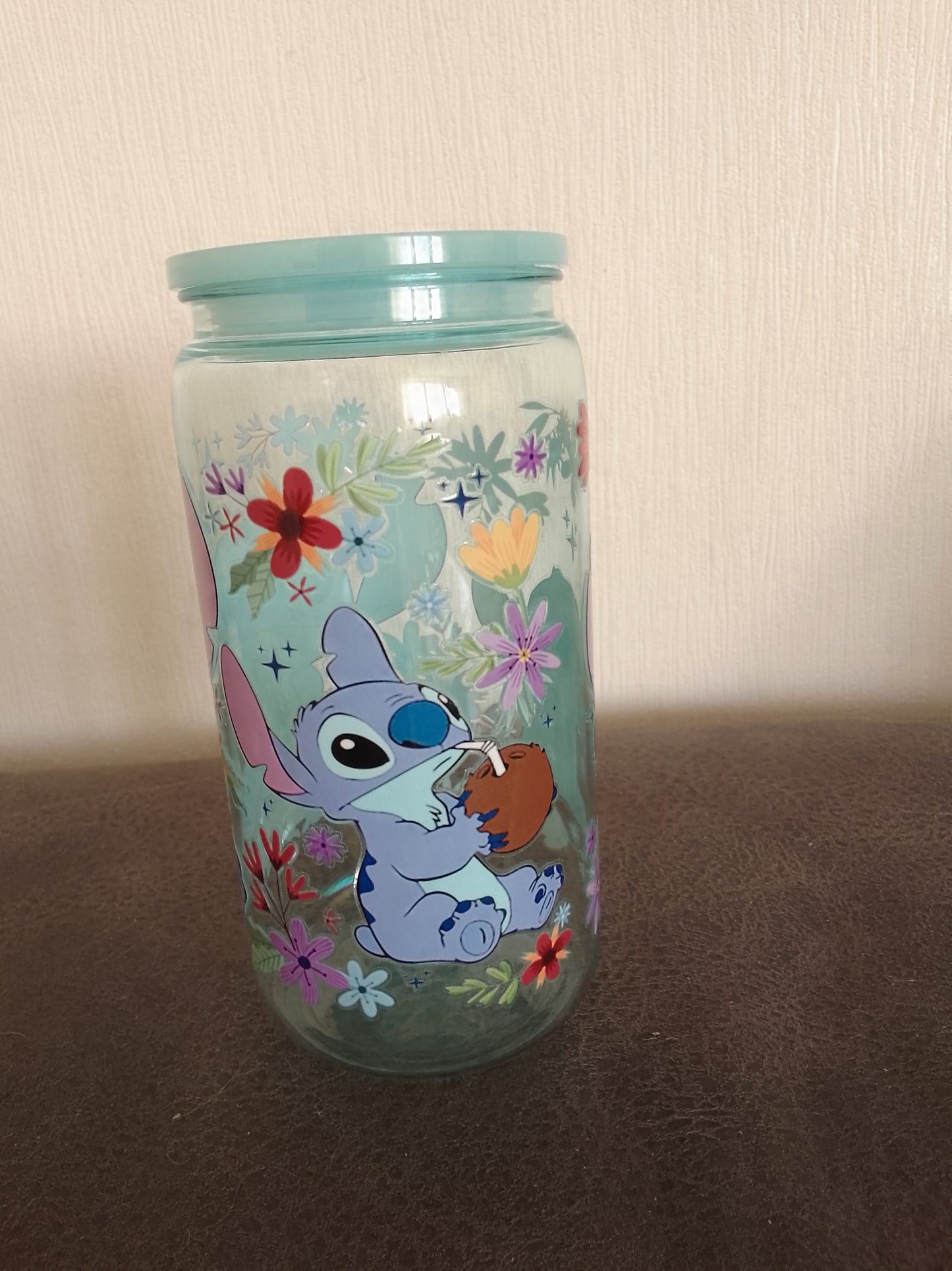 Trinkbecher mit Stitch Design